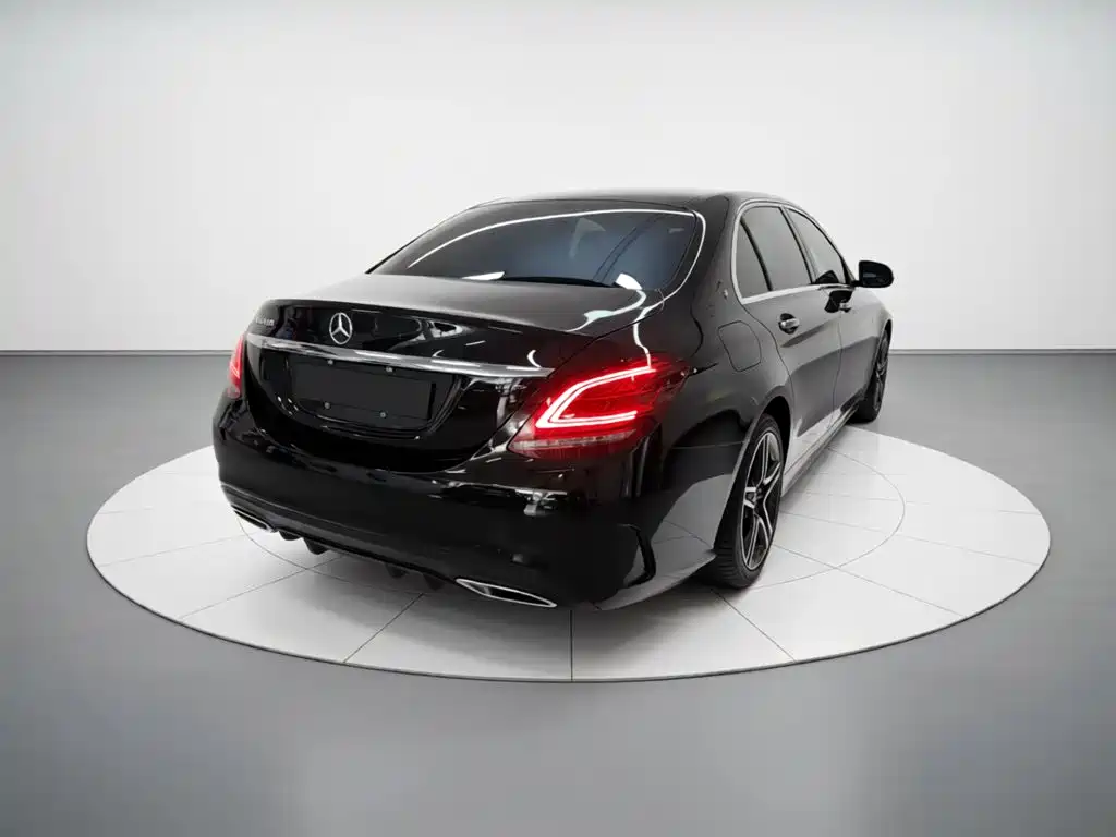 Mercedes-Benz C-Class 2021