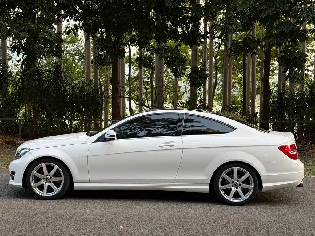 Mercedes-Benz C-Class 2014 — фото 2