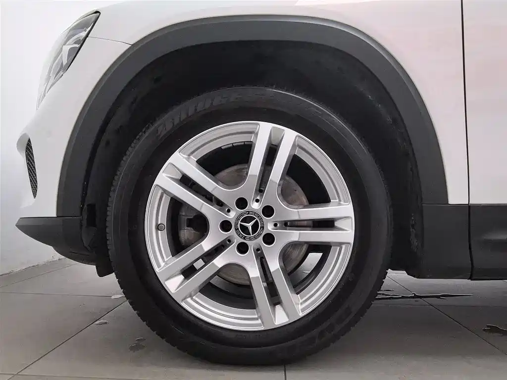 Mercedes-Benz GLB 2020 — фото 17