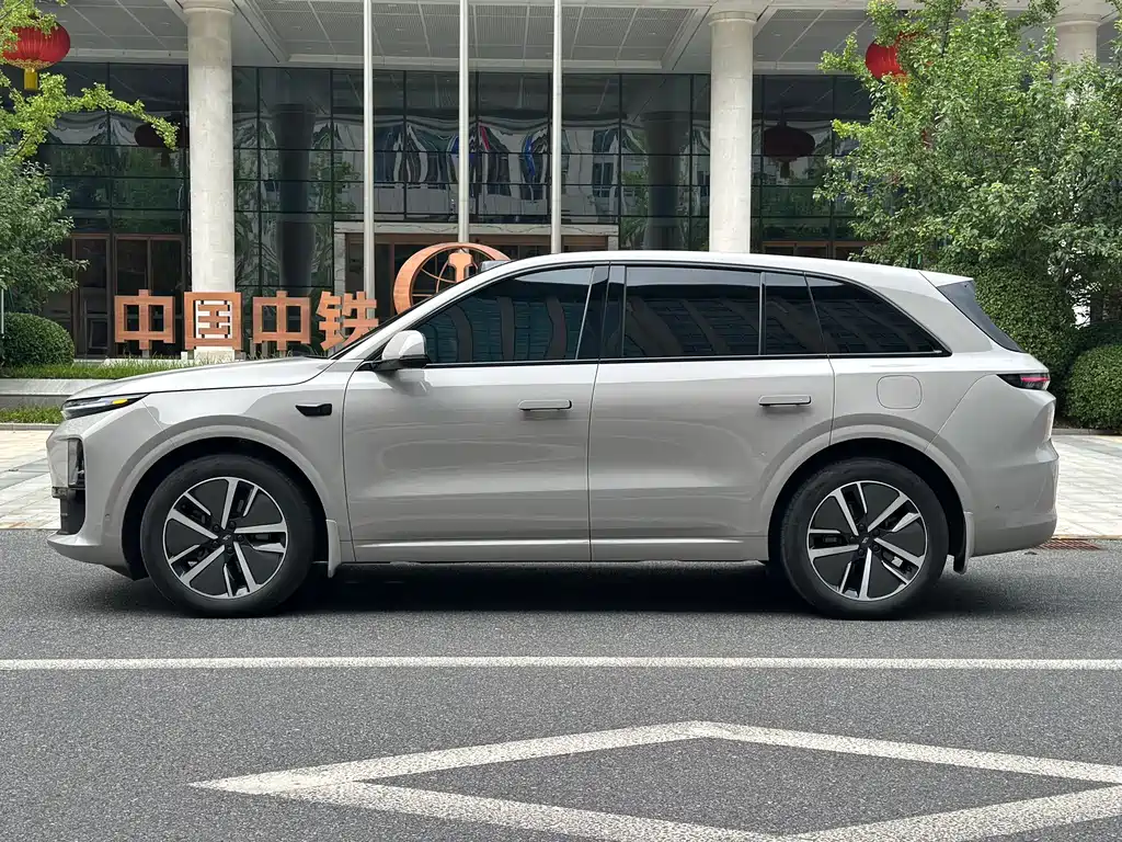 Li Auto Li L6 2024