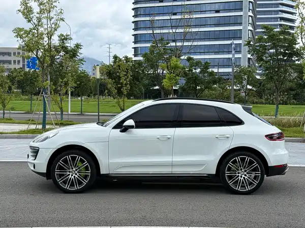 Porsche Macan 2017