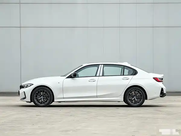 BMW 3 Series 2025