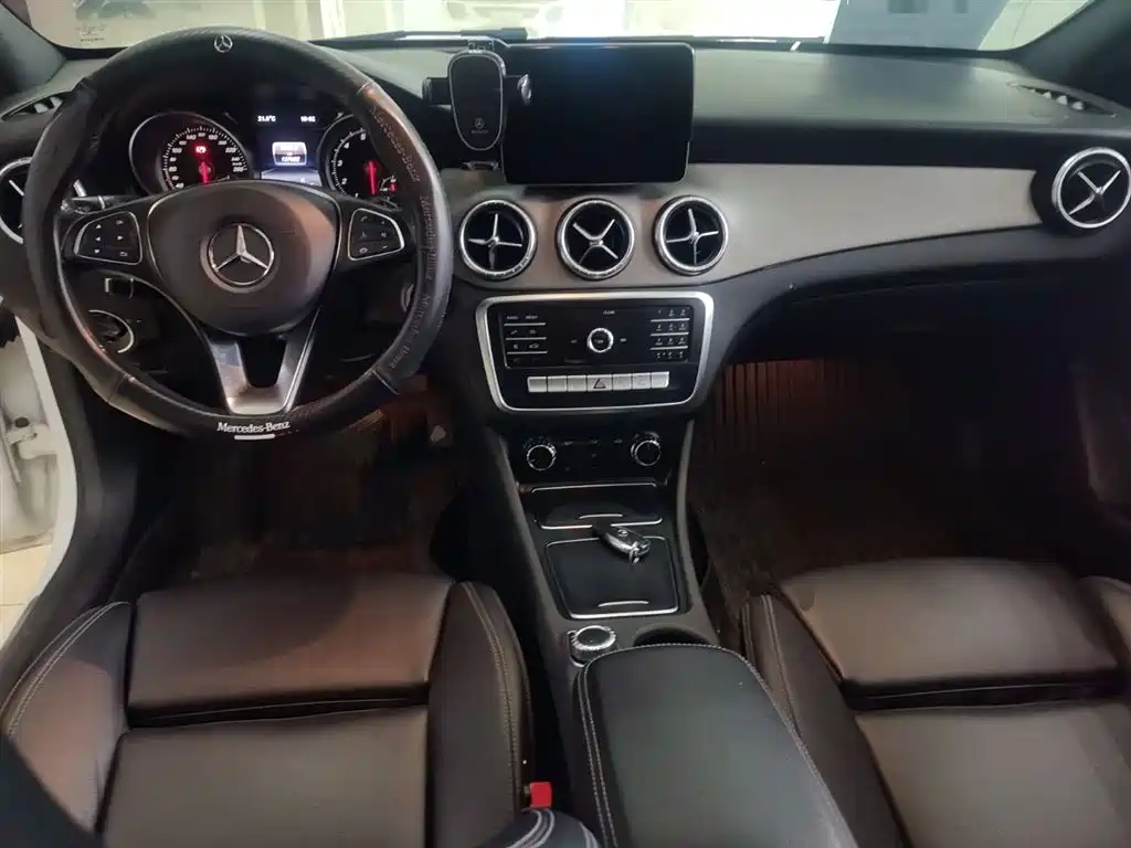 Mercedes-Benz CLA 2018 — фото 10
