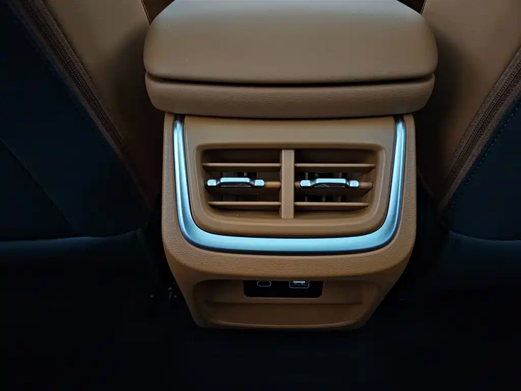 Haval Xiaolong MAX 2026 — фото 12
