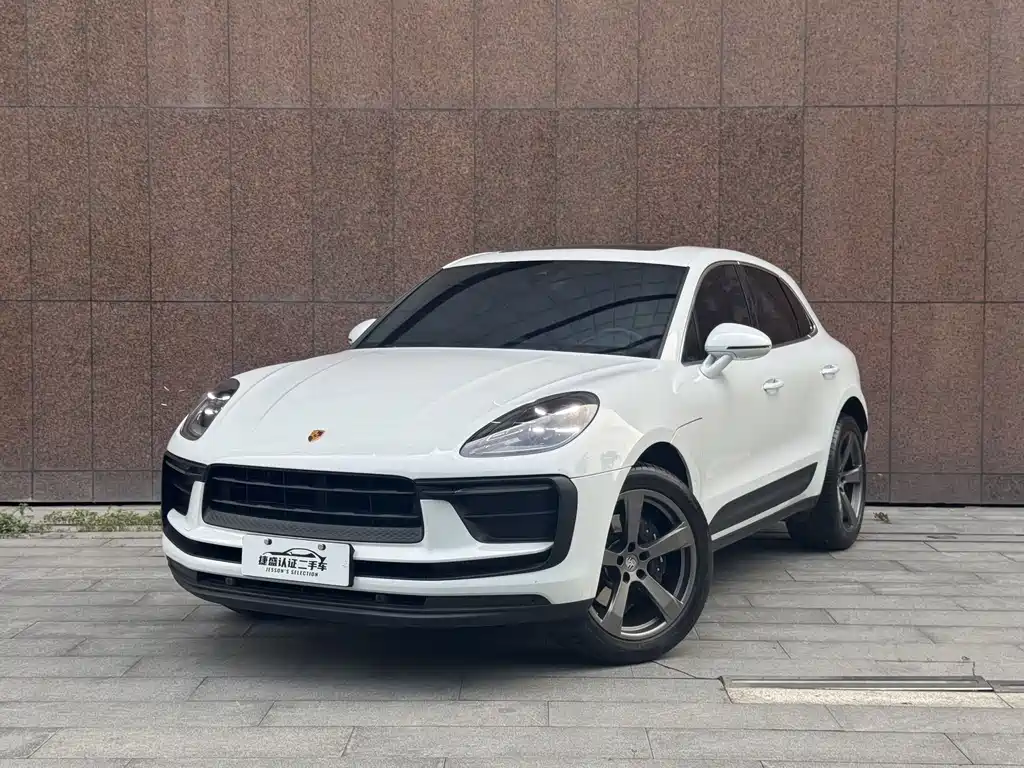 Porsche Macan 2025