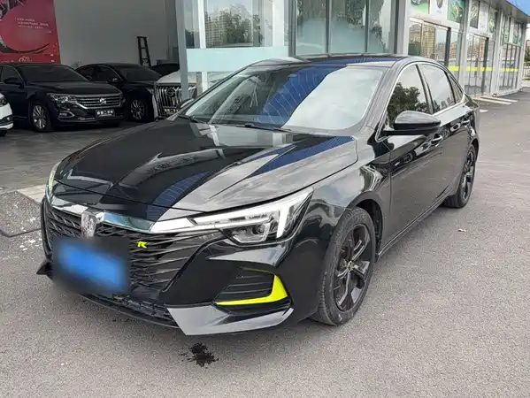 Roewe i6 MAX 2021