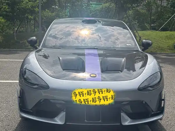 Xiaomi SU7 Ultra 2025