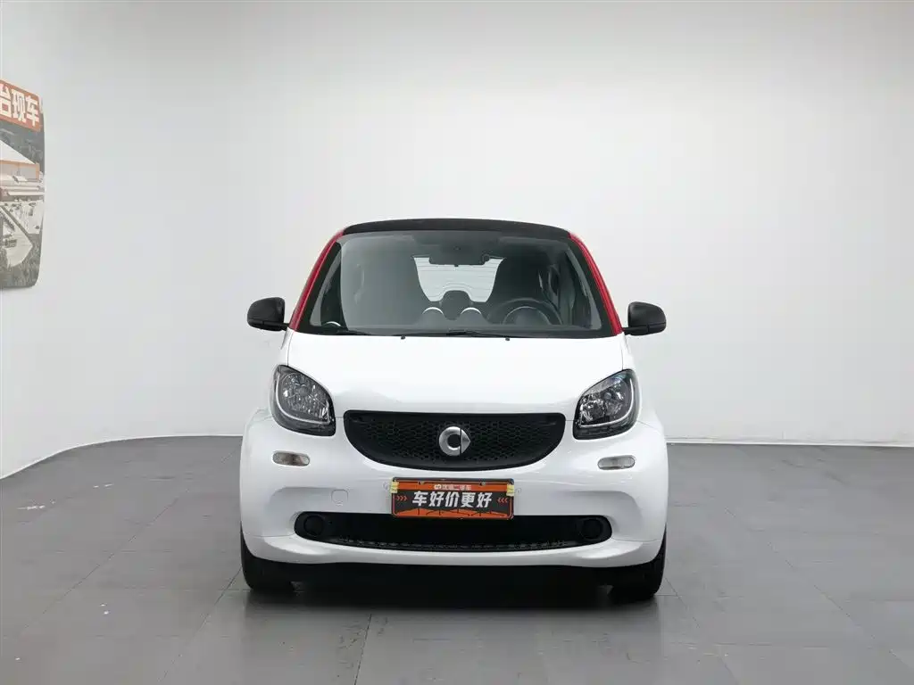 smart Fortwo 2018 — фото 3