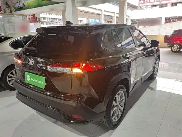 Toyota Frontlander 2023