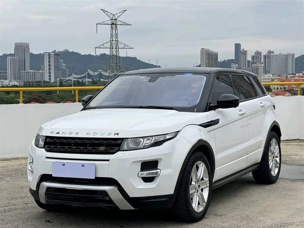 Land Rover Evoque 2015 — фото 1