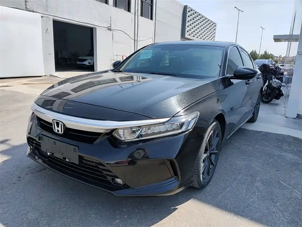 Honda Inspire 2023 — фото 1