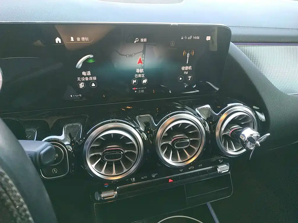 Mercedes-Benz GLA 2023 — фото 10