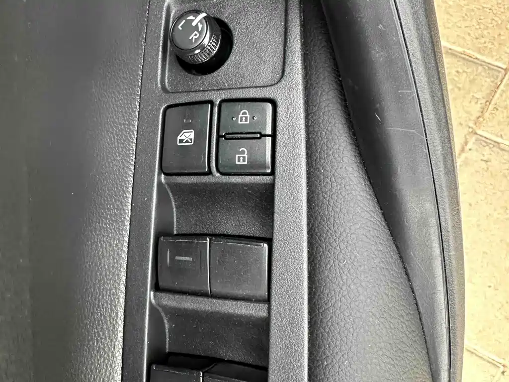 Toyota Levin 2022 — фото 10
