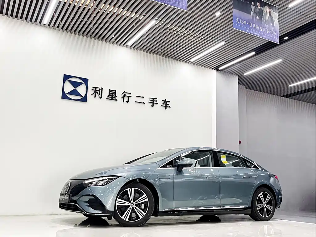 Mercedes-Benz EQE 2025