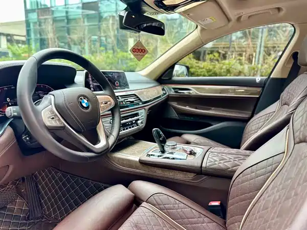 BMW 7 Series 2019