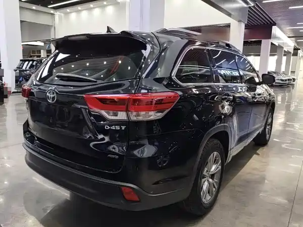Toyota Highlander 2019
