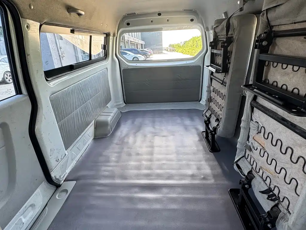 Jinbei New Hiace X30L 2022 — фото 9