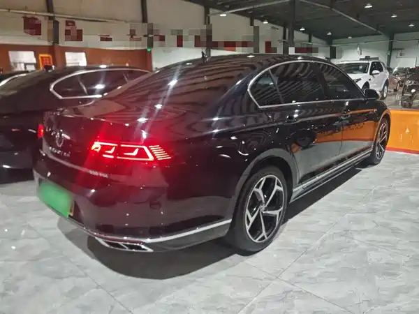 Volkswagen Magotan 2023