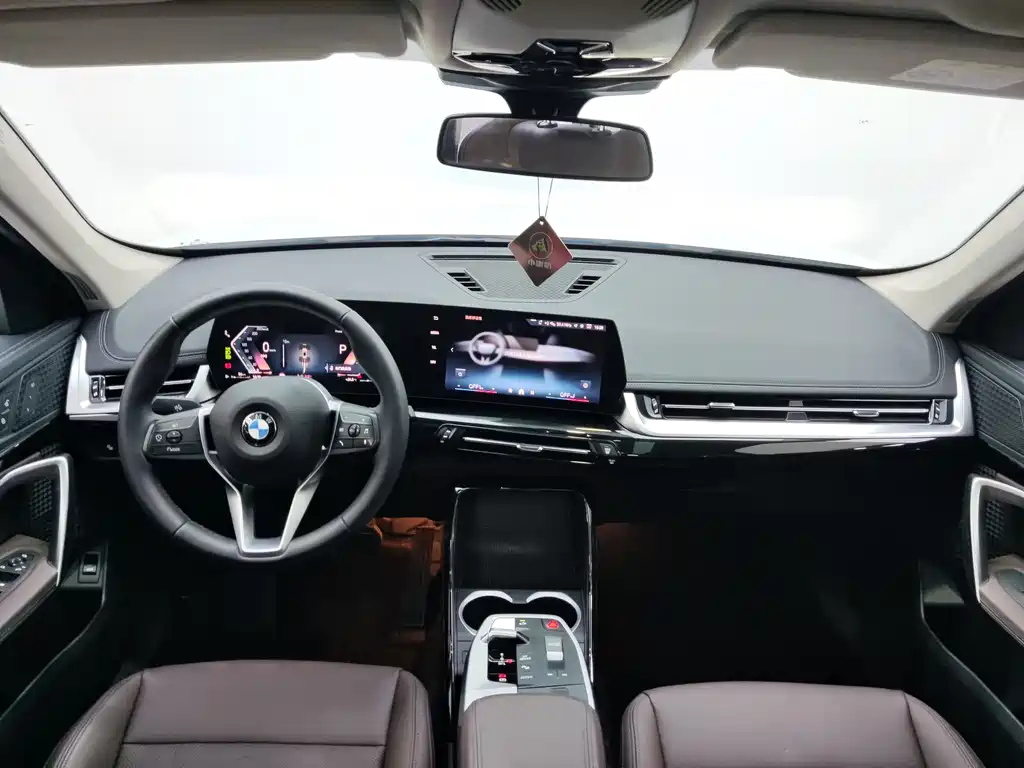 BMW X1 2023 — фото 13
