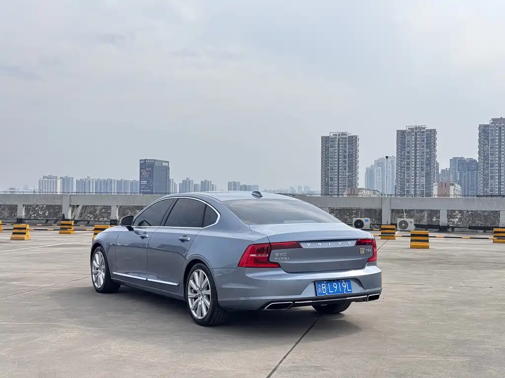 Volvo S90 2018 — фото 6