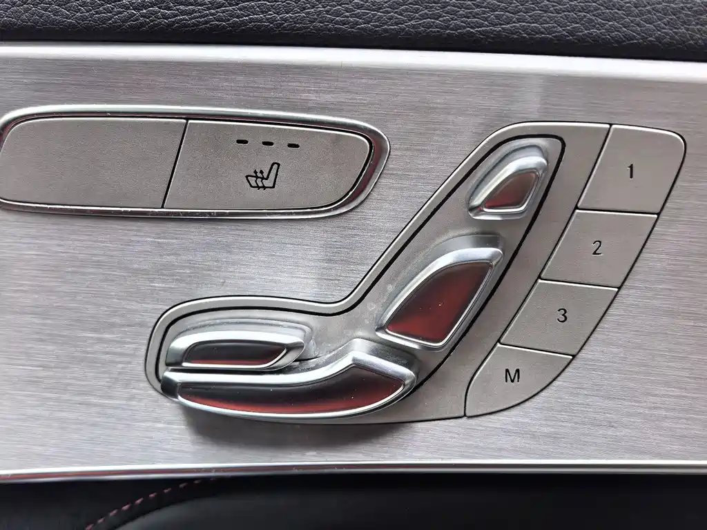 Mercedes-Benz C-Class AMG 2015 — фото 14