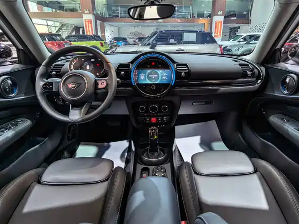 MINI Clubman 2024