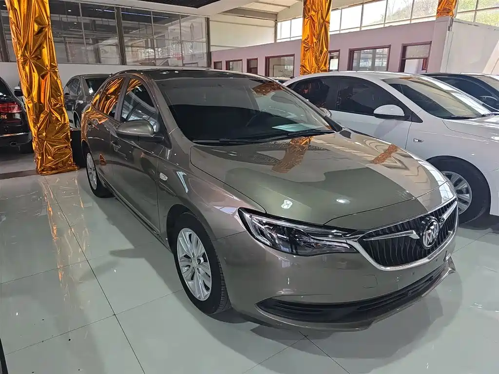 Buick Excelle 2021 — фото 4