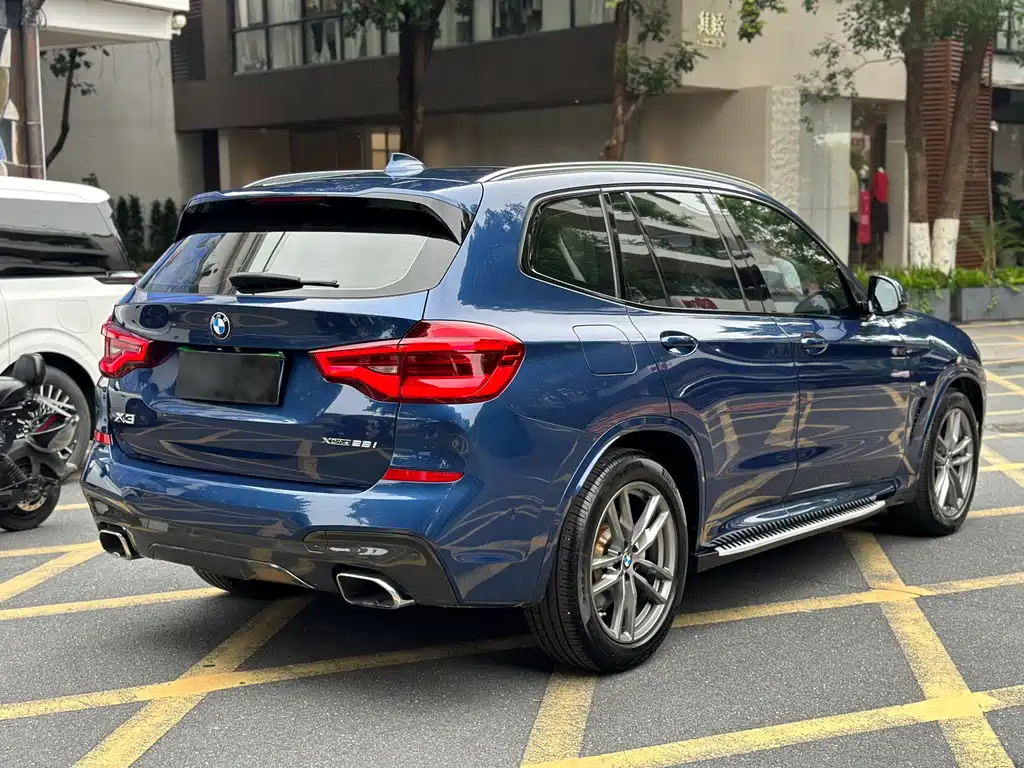 BMW X3 2019 — фото 6