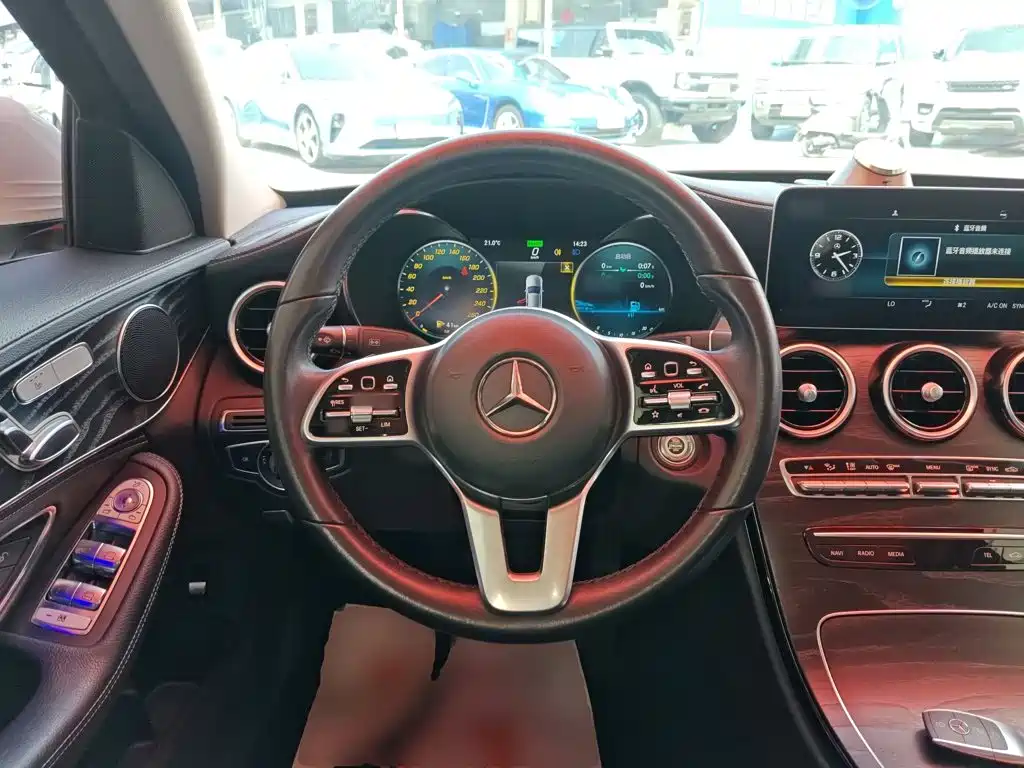 Mercedes-Benz C-Class 2019
