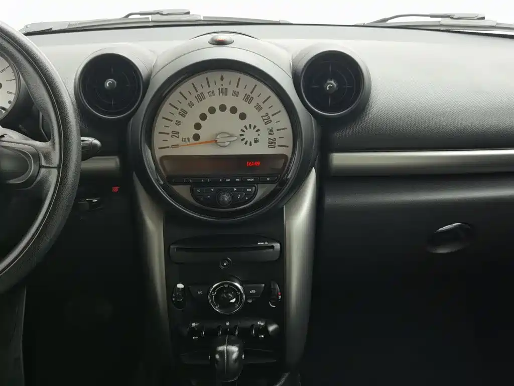 MINI Countryman 2013 — фото 12