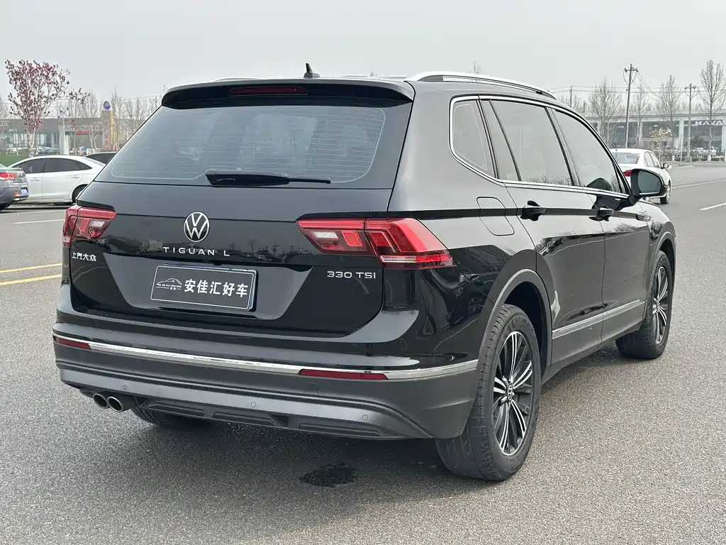 Volkswagen Tiguan L 2021 — фото 7