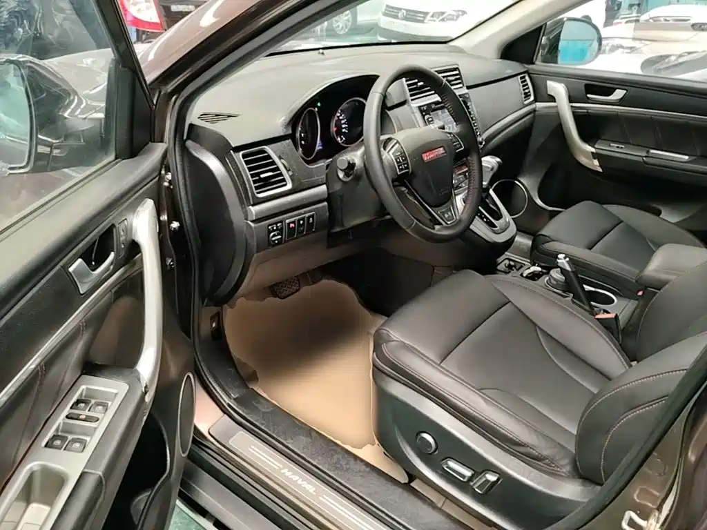 Haval H6 2015 — фото 16