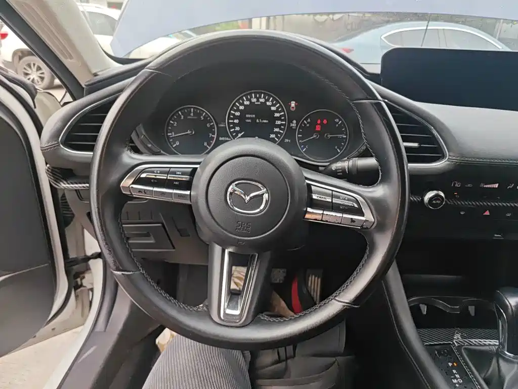 Mazda 3 Axela 2020