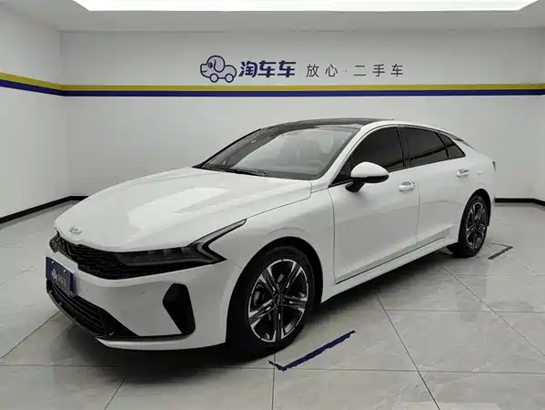 Kia K5 2023