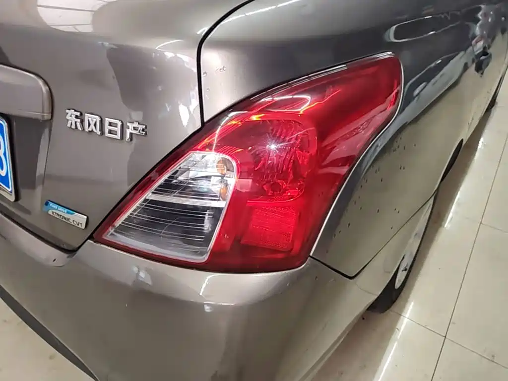 Nissan Sunny 2019 — фото 8