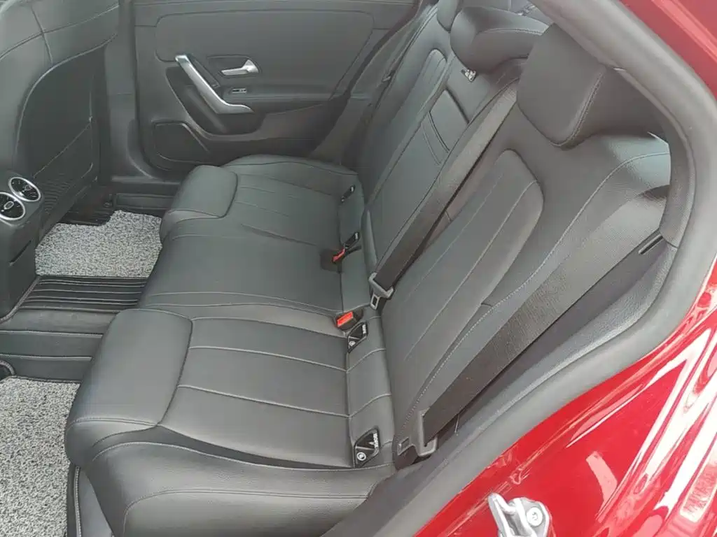 Mercedes-Benz A-Class 2020 — фото 17