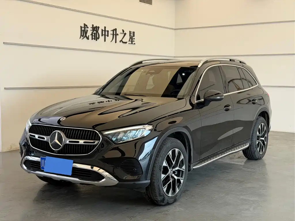 Mercedes-Benz GLC 2023