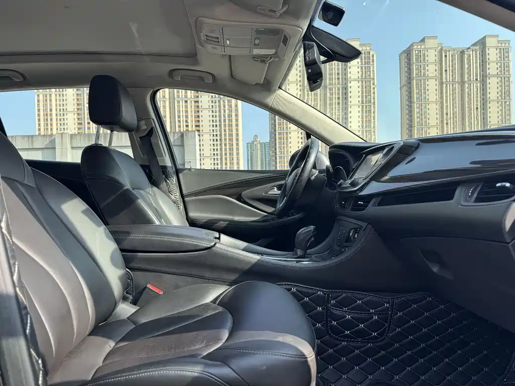 Buick Envision Plus 2018 — фото 9