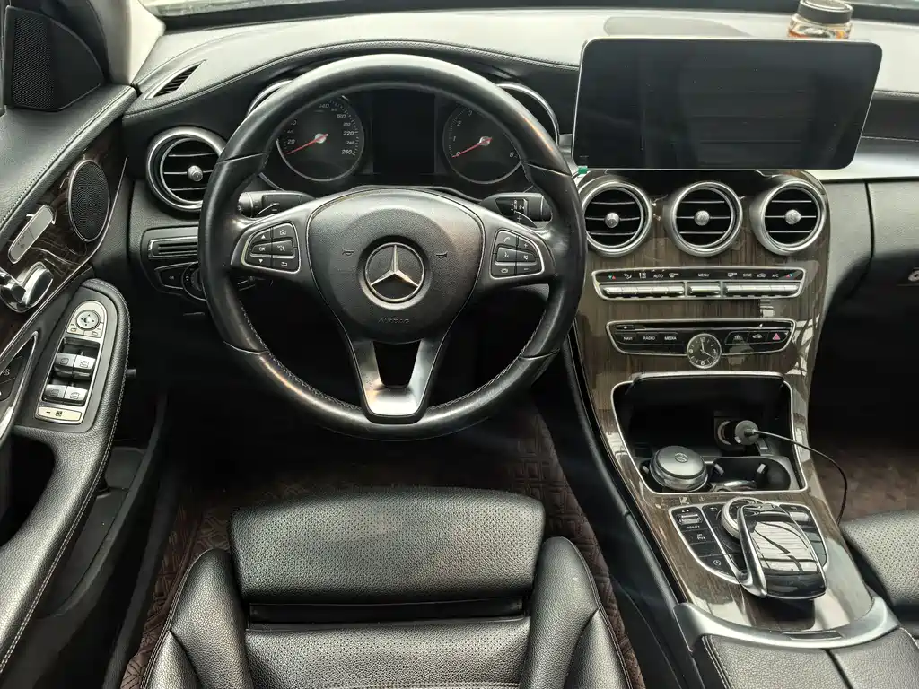 Mercedes-Benz C-Class 2015 — фото 6