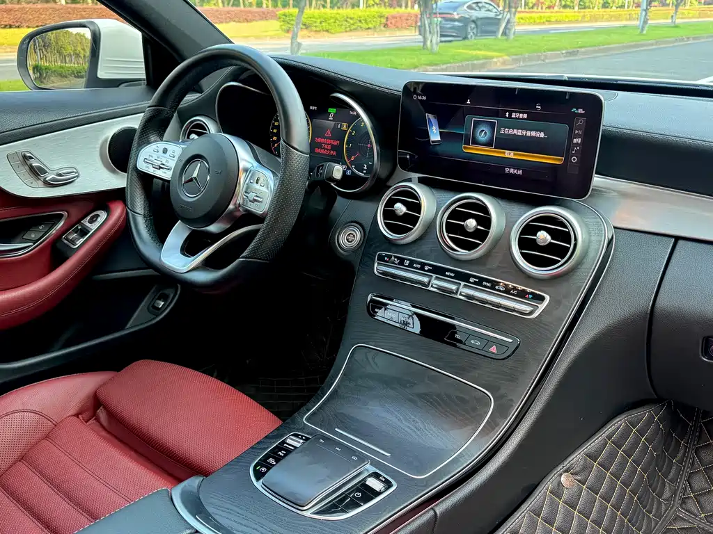 Mercedes-Benz C-Class 2019 — фото 8