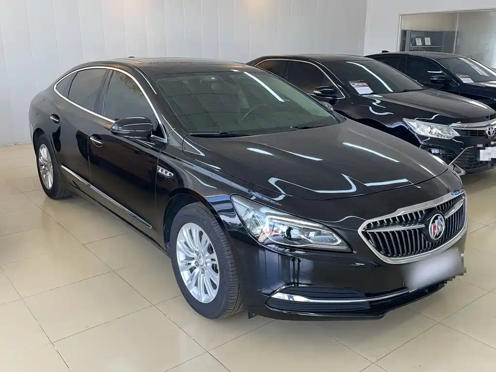 Buick LaCrosse 2019 — фото 23
