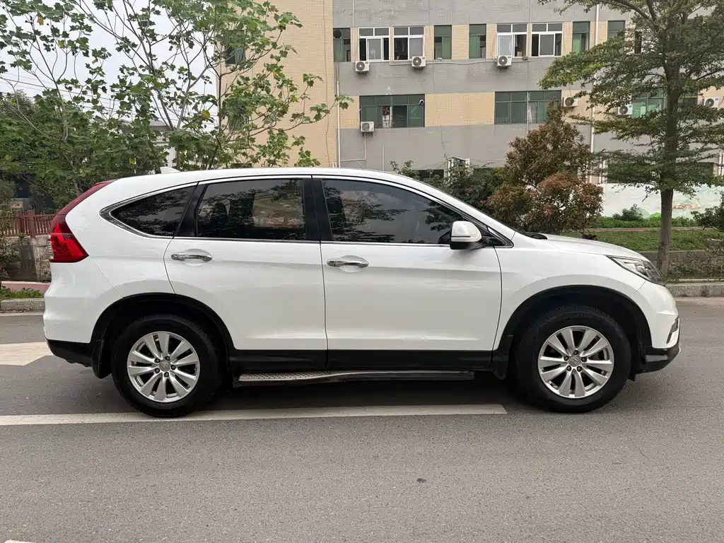 Honda CR-V 2017 — фото 10