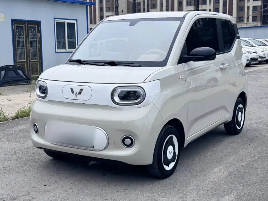 Wuling Hongguang MINIEV 2025