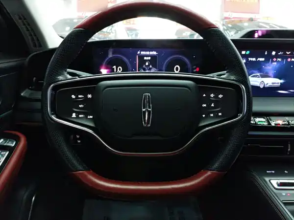 Lincoln Z 2023