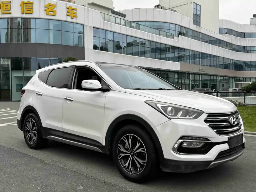 Hyundai Santa Fe 2017 — фото 3