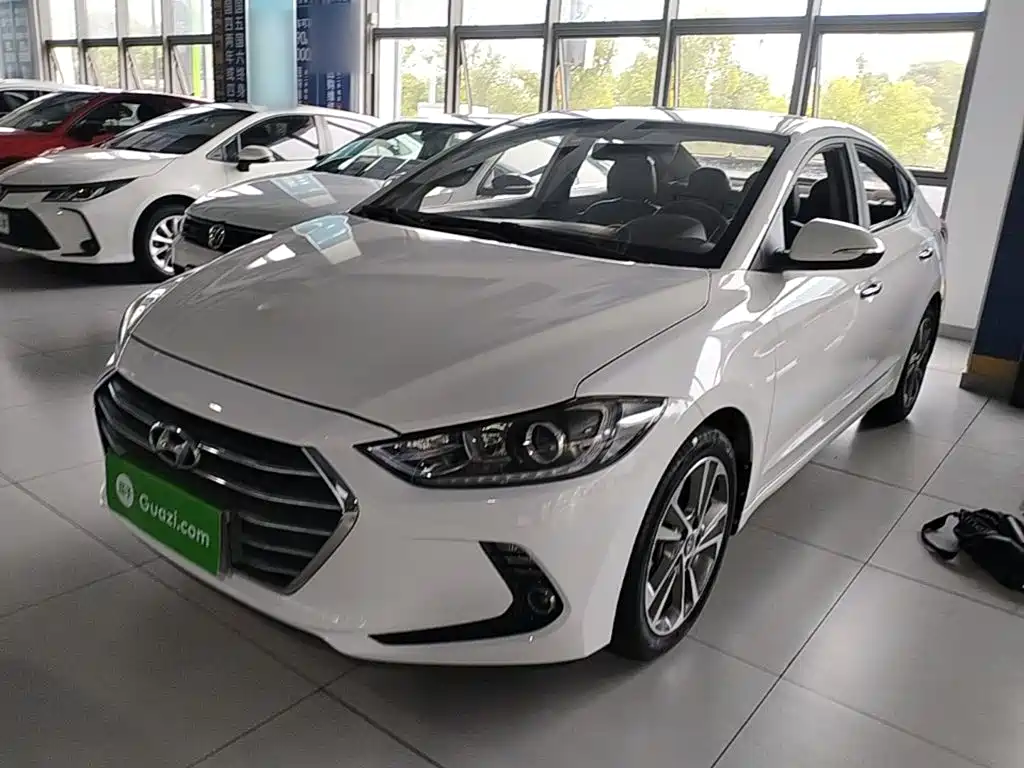 Hyundai Celesta 2017 — фото 2