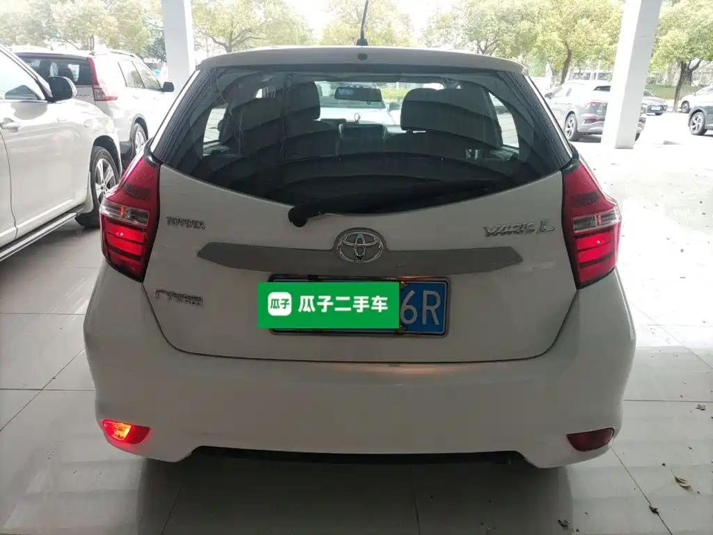 Toyota Yaris L 2019