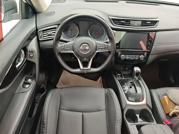 Nissan X-Trail 2020