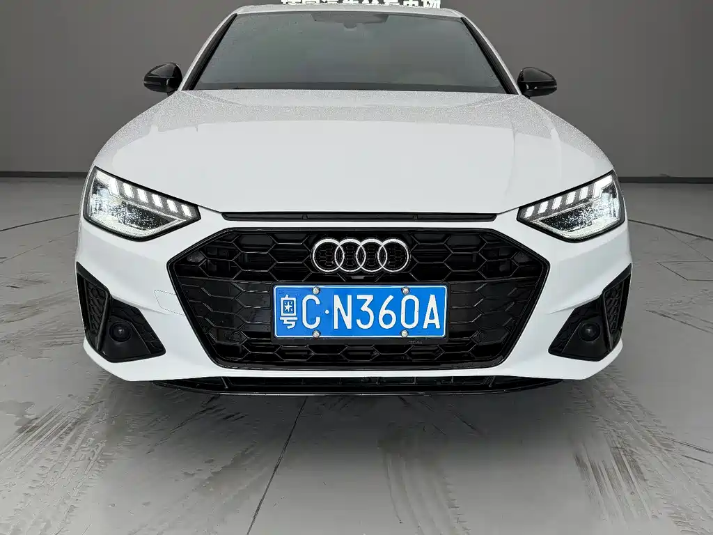 Audi A4L 2023