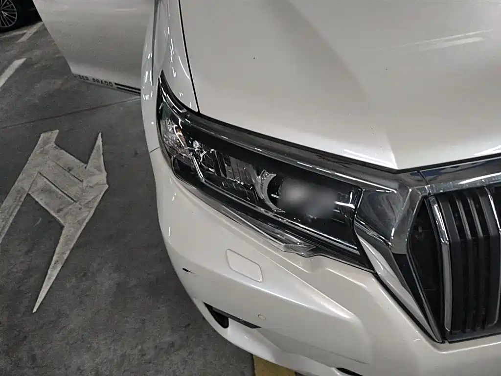 Toyota Prado 2019